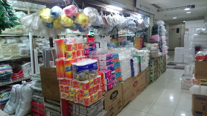 Warung Kopi di Jalan Ir Juanda: Saingan Rival Saat Citimall Datang